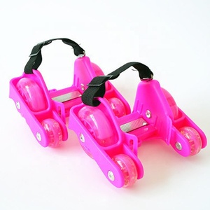 Patins à roulettes réglables et clignotants pour enfants - Product Image 5