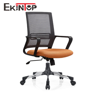 Silla de Oficina Ergonómica Igo Chrome con Reposapiés, Asiento de Malla Giratorio y Ajustable - Product Image 6