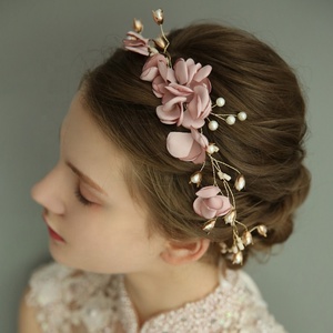 <span class=keywords><strong>Couronne</strong></span> <span class=keywords><strong>de</strong></span> mariée en <span class=keywords><strong>fleurs</strong></span> violettes, vigne <span class=keywords><strong>pour</strong></span> <span class=keywords><strong>cheveux</strong></span>, diadème <span class=keywords><strong>de</strong></span> demoiselle d'honneur, bandeau, accessoires <span class=keywords><strong>de</strong></span> robe <span class=keywords><strong>de</strong></span> mariée en perles, accessoire photo, pièce <span class=keywords><strong>pour</strong></span> <span class=keywords><strong>cheveux</strong></span> - Product Image 6