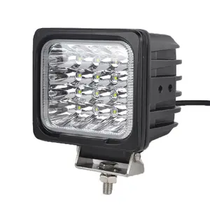 La Lumière de travail 48 w LED Spots Carré Hors-route ampoule lampe extérieur Pour Jeep/Cabine/Bateau/SUV/Camion/Voiture/Véhicules/automative/Marine