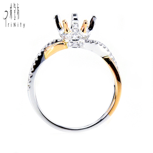 Venta al por mayor de Hong Kong, anillo de compromiso de oro blanco y rosa sólido de 18 quilates, diseño Popular Simple con piedra central de diamante circundante - Product Image 4