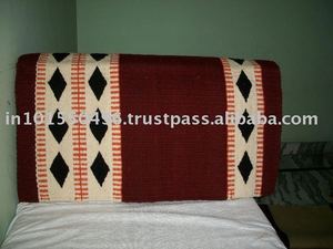 Manta de Silla de Montar con un Hermoso Diseño Geométrico, Totalmente Personalizable, 100% Lana de Nueva Zelanda, para Equitación Western - Product Image 2