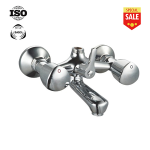 Doppio manico <span class=keywords><strong>lavabo</strong></span> rubinetto da cucina a parete in ottone cromato metallo acqua di rubinetto - Product Image 2