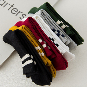 Calzini a Righe in Cotone Stile Coreano Primaverile per Ragazzi e Ragazze Adolescenti, Calze Casual da Strada - Product Image 2
