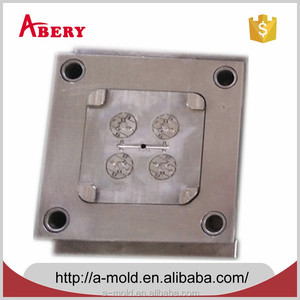 Alta Qualidade Rotational Molding Machine & Equipment | Molde de fechamento durável & Moldes plásticos personalizados para tampas de garrafa - Product Image 4