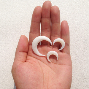 Commercio all'ingrosso Naturale Sea Shell di Fascino Madre di Perla Falce di Luna Del Pendente Del Corno Per La Moda Monili Che Fanno - Product Image 6