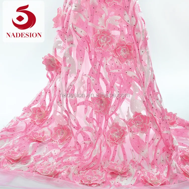 Haute couture 3d bestickt blumenspitze/perlen 3d spitze stoff rose blume/3d spitze stoff neuankömmling luxus