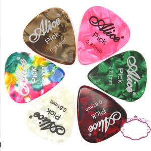 Vente en gros de médiators de guitare alice en ABS coloré, vente en gros, 50 pièces - Product Image 1
