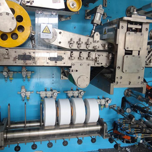 Faible coût pampers faisant la machine jetable couche de bébé tampons machines - Product Image 6
