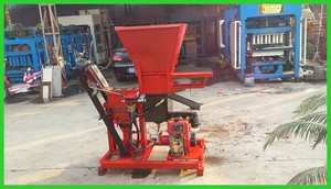 Tự động sinh thái khối brick making <span class=keywords><strong>machine</strong></span> Giới Thiệu HBY1-15 Diesel động cơ làm việc - Product Image 5