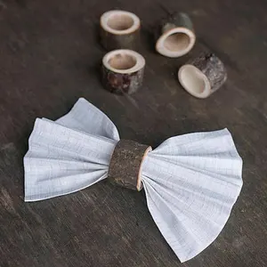 Rustic ผ้าผู้ถือไม้เรียบแหวนผ้าเช็ดปากสำหรับตกแต่งงานแต่งงานของขวัญ