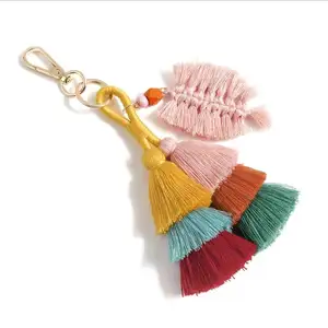 Keychains Multicolored 多姿的流苏叶子金属钥匙扣包挂妇女复古波西米亚 pom pom 流苏手工钥匙链