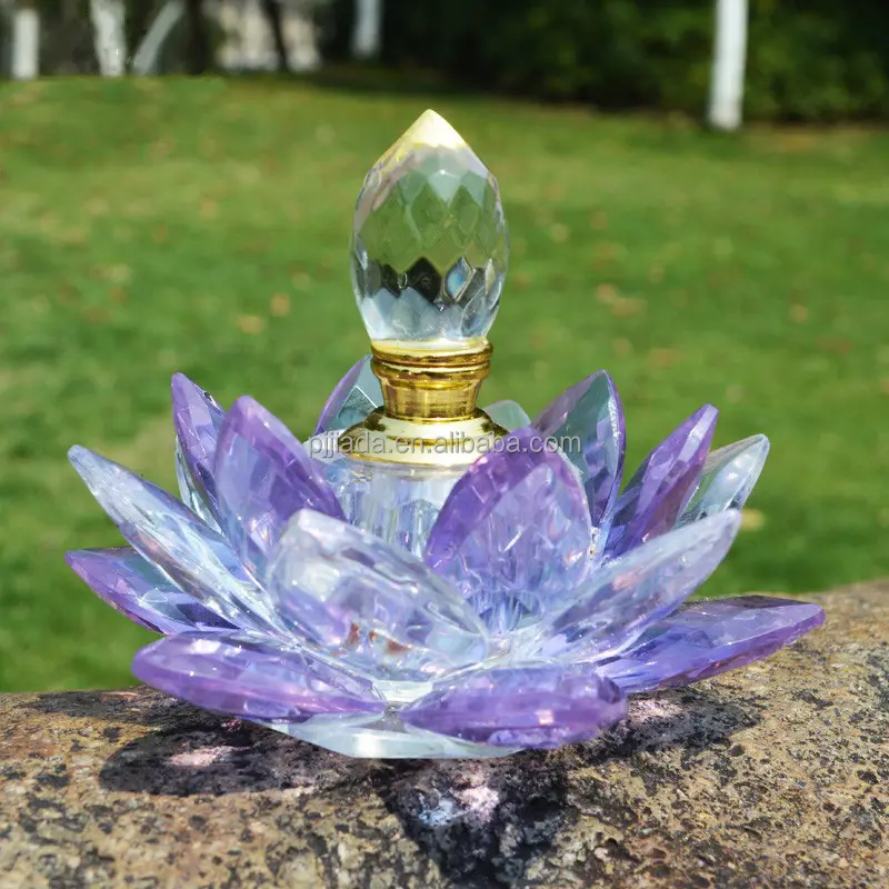 Groothandel huwelijksgeschenken kristal glas parfum olie fles lotus Bloemen vorm essentiële olie kristallen fles