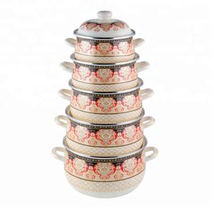 Casserole <span class=keywords><strong>en</strong></span> émail avec couvercle <span class=keywords><strong>en</strong></span> métal, ustensiles de cuisine <span class=keywords><strong>en</strong></span> <span class=keywords><strong>fonte</strong></span> 773 - Product Image 2