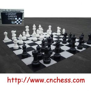 CNCHESS GCP-12 キング 12インチ ジャイアント 耐久性のある高級屋外ガーデンチェスセット プラスチック製ボード付き 子供と男女兼用 - Product Image 3