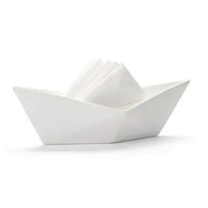 Suporte de guardanapo em forma de barco de cerâmica branco