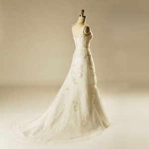 AH1510 V frontal y posterior diseño elegante diamend vestido de novia blanco una línea de sash tribunal tren vestido de novia - Product Image 2
