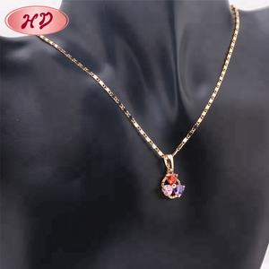 Diseño de trébol Artificial, joyería de oro de 22K, Dubái - Product Image 5