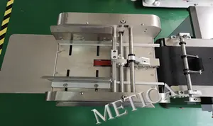 آلة وضع الملصقات الأوتوماتيكية للحقائب مسطحة وشفافة مع وحدة تغذية