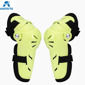 Ensemble d'équipement de protection, genouillères et coudières pour adultes, genouillères de protection pour le skateboard, le ski en ligne - Product Image 4