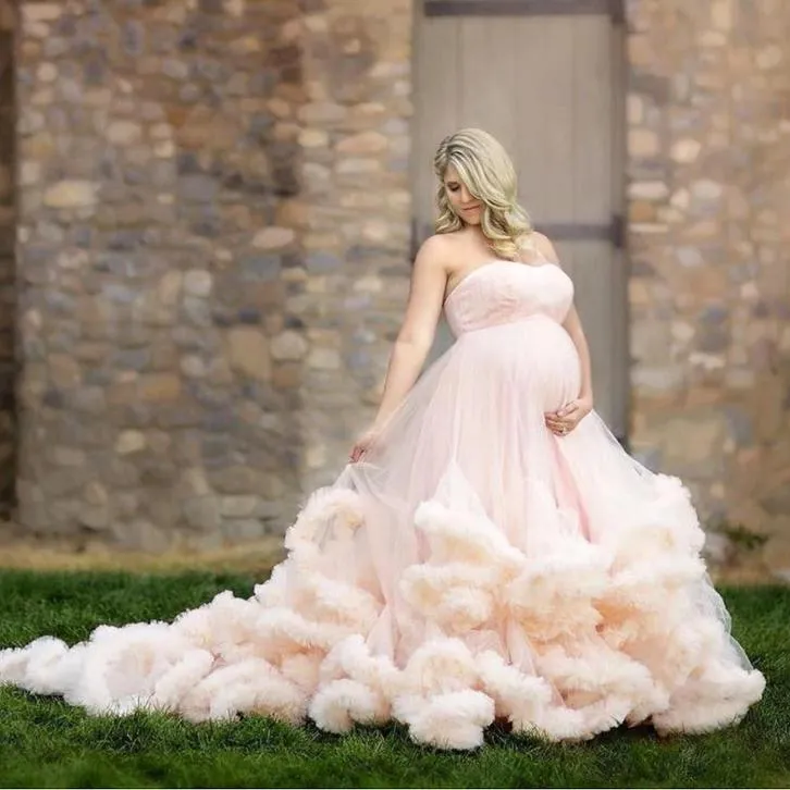 妊娠中のウェディングドレス2021ピンクのボールガウンブライダルガウンシンプルで安いウェディングドレスプラスサイズの妊娠中の女性のためのブライダルガウン