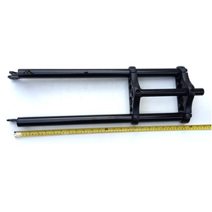 Accessoires de vélo de production d'usine Luckyway <span class=keywords><strong>BMX</strong></span> Nouvelle <span class=keywords><strong>fourche</strong></span> triple pour vélo à pneus larges - Product Image 1