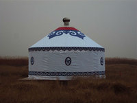 Grande yourte mongole d'hiver, chambre en bois, tente mongole