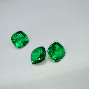 Starsgem <span class=keywords><strong>Colombian</strong></span> Emerald Saleための6 × 6ミリメートル0.85ct Synthetic Gemstone - Product Image 4