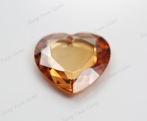 Gran tamaño 19 * 19 mm corazón agujero adecuado para collar champane zircon gemas sueltas - Product Image 3