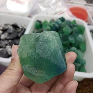 Pietra Grezza naturale Fluorite Verde Minerale Grezzo Specimen Tumbled Fluorite Pietra Grezza Per Souvenir - Product Image 6