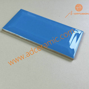 Carrelage mural de cuisine classique antidérapant en céramique brillante biseautée bleu ciel 100x200 mm, isolation thermique, brique réfractaire, murs intérieurs, sols - Product Image 2
