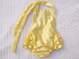 mamelucos del satén nuevo diseño del bebé, ropa para bebés <span class=keywords><strong>de</strong></span> los niños burbuja <span class=keywords><strong>de</strong></span> satén precioso en stock para la venta al por - Product Image 2