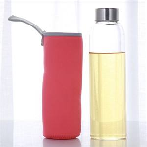 Colore <span class=keywords><strong>500</strong></span> <span class=keywords><strong>ml</strong></span> isolati personalizzato portatile borosilicato potabile bottiglia di acqua di vetro con custodia in neoprene - Product Image 3
