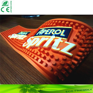 Por encargo al <span class=keywords><strong>toro</strong></span> rojo de goma de silicona suave <span class=keywords><strong>del</strong></span> pvc estera de la barra/barra de goma estera para el martín pescador - Product Image 1