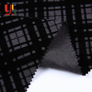 Tissu en polyester, rayonne et élasthanne à carreaux gris noir, texture floquée Ponte Roma du Japon - Product Image 1