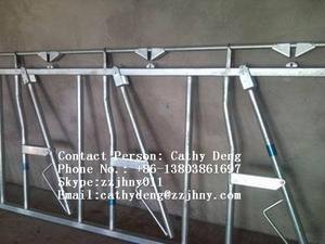 Cerraduras automáticas para cabezas de vaca en paneles Valla de casillero de granja de vacas 75cm por cabeza - Product Image 2
