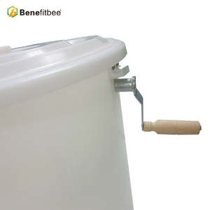 Centrifuga di plastica del miele dell'estrattore del miele della piccola struttura di Benefitbee 2 per le vendite - Product Image 5