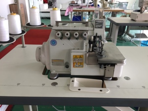 E22L最新左手1針3糸かがり工業用ミシン - Product Image 3