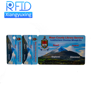 Di carta termica A Prova di Manomissione in bianco <span class=keywords><strong>RFID</strong></span> carta di biglietti per il Concerto di biglietti