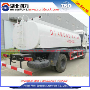 Nuevo 12 Toneladas camiones <span class=keywords><strong>cisterna</strong></span> <span class=keywords><strong>de</strong></span> agua con tanque <span class=keywords><strong>de</strong></span> acero inoxidable para Beber Agua Potable - Product Image 3