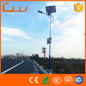 La mejor calidad <span class=keywords><strong>6</strong></span> m puestos 30 w solar <span class=keywords><strong>calle</strong></span> LLEVÓ la lámpara de iluminación de hierro fundido con fotocélula - Product Image 1