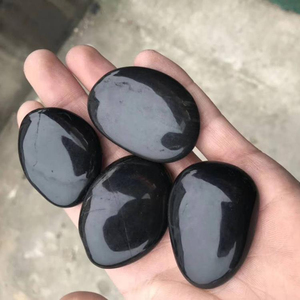 3-5cm High Temperature Wax River Boulder Dark Black Polished <strong>Pebble</strong> Stone <strong>Cobbles</strong> &amp; <strong>Pebbles</strong> - Product Image 1
