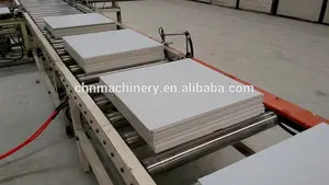 Akoestische Wall Panel Making Machine/Automatische Snijden Gipsplaat Machine