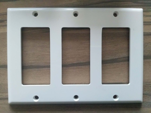 Placca a Muro Elettrica in Plastica a 2 Moduli con Viti Shanghai Linsky - Product Image 5