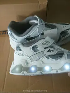 BSWLED15081129闪光便宜LED闪光儿童运动鞋白色