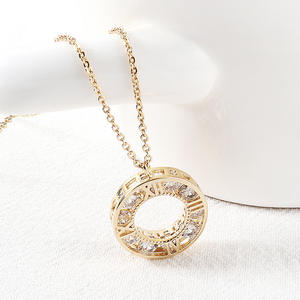Marchio di gioielli in numero <span class=keywords><strong>romano</strong></span> placcato oro in acciaio inox moda numero <span class=keywords><strong>romano</strong></span> Cubic Zirconia cerchio ciondolo collane da donna - Product Image 6