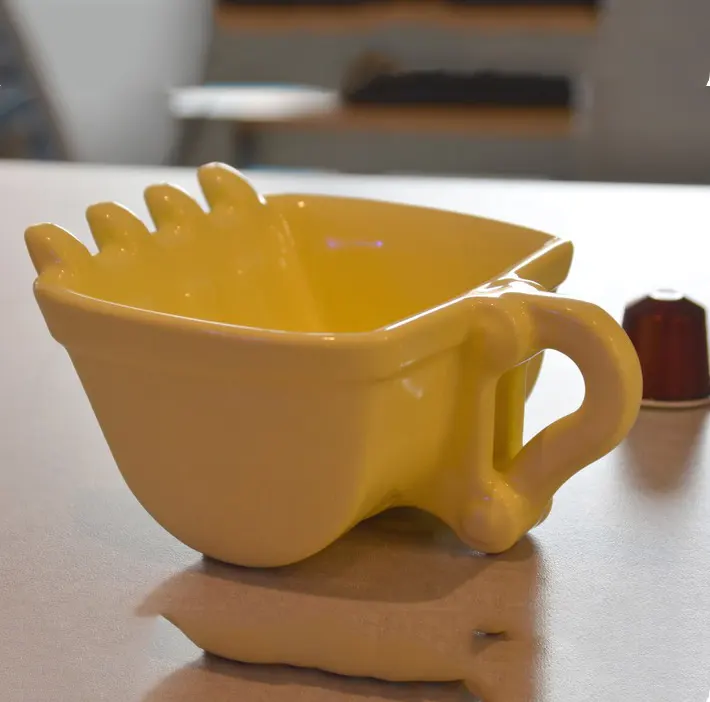 2021 Navvy coffee mug ceramic yellow excavator bucket coffee mug bulldozer cup