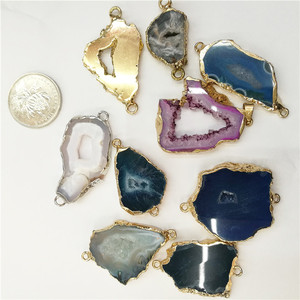Liontin Penyambung Berbentuk Irisan Geode <span class=keywords><strong>Druzy</strong></span> Agate Alami Berlapis Emas dengan Dua Lubang - Product Image 1