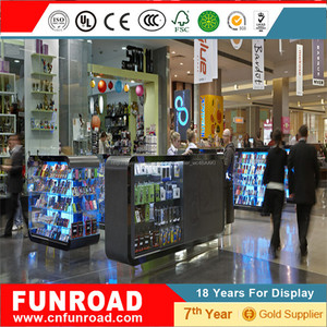 Pequeño kiosk informático para centro comercial con mostrador expositivo - Product Image 1