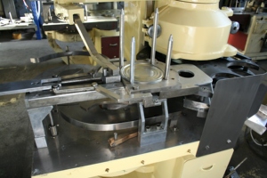 <span class=keywords><strong>Machine</strong></span> à coudre <span class=keywords><strong>sous</strong></span> <span class=keywords><strong>vide</strong></span> automatique pour boîte de sardine - Product Image 3